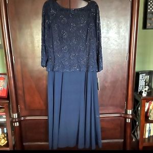 Navy blue formal dress NWT
